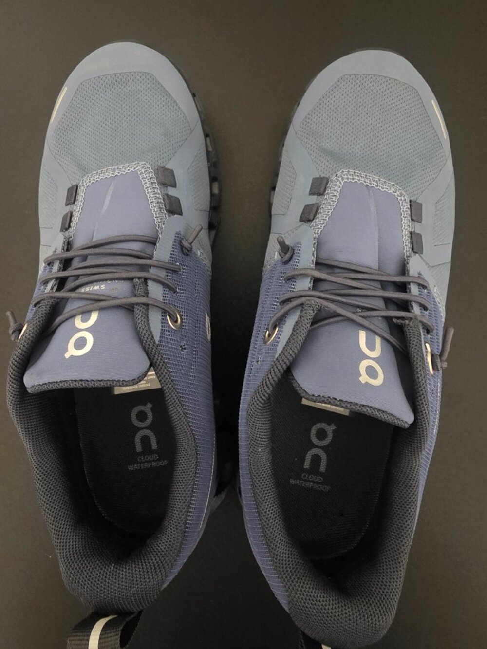 On Cloud Women's Cloud 5 Waterproof Running Sneakers Metal/Navy, Size 5.5W - Picture 2 of 8